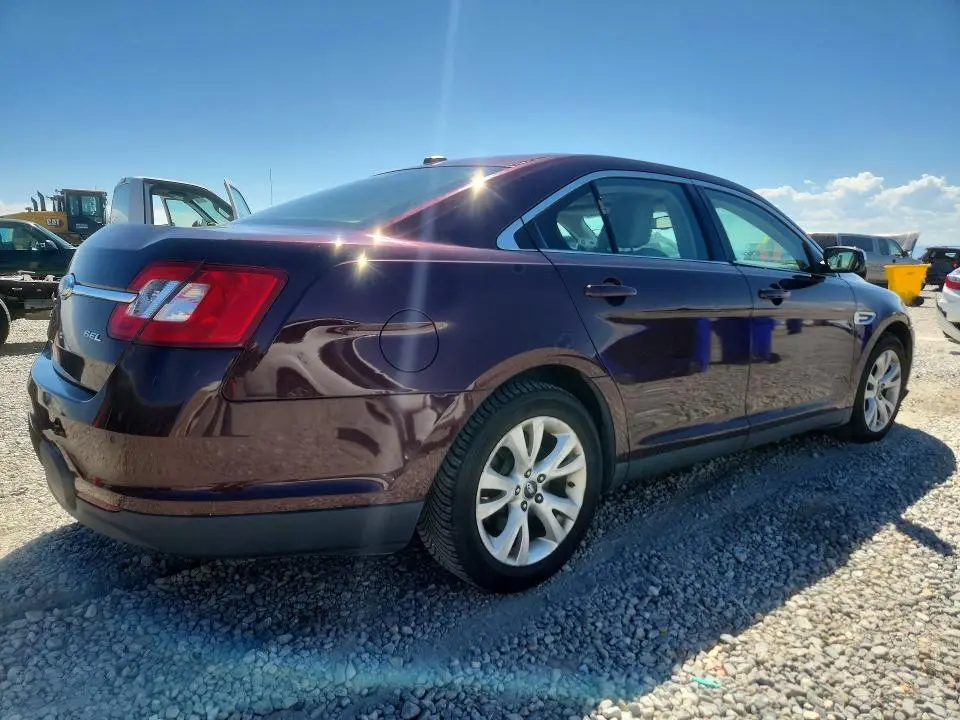 2011 FORD TAURUS SEL  