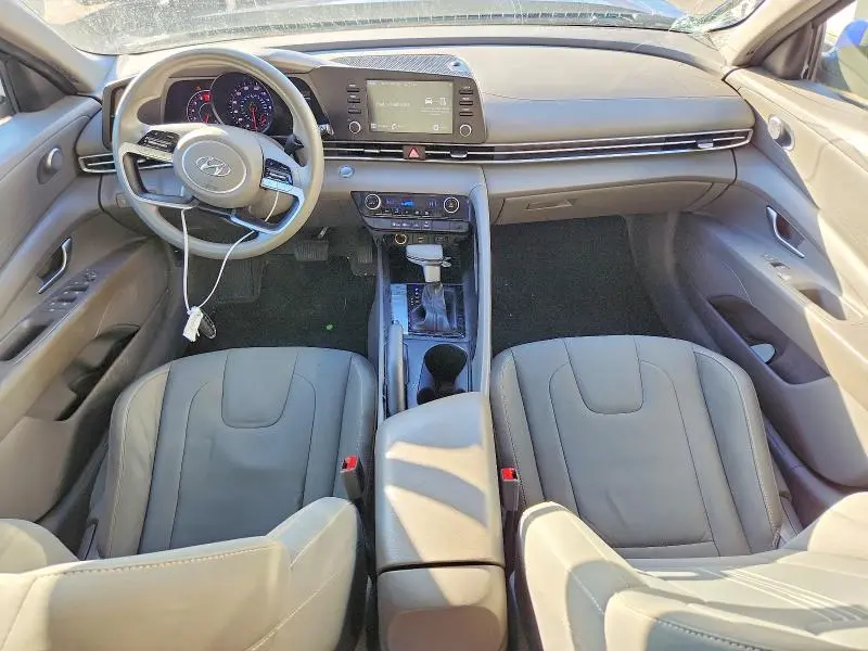 2021 HYUNDAI ELANTRA SEL  