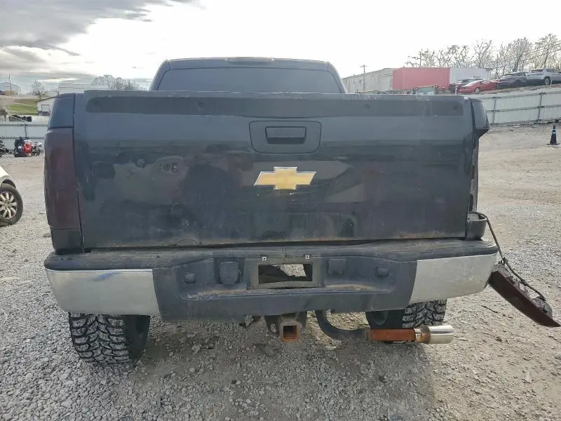 2011 CHEVROLET SILVERADO K1500 LT  