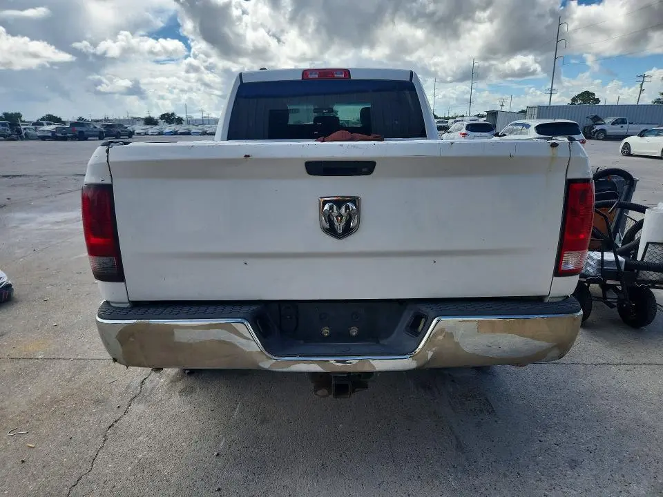 2017 RAM 1500 ST  