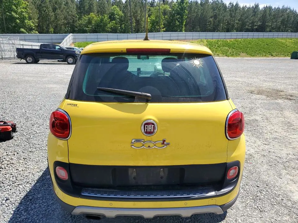 2014 FIAT 500L TREKKING  