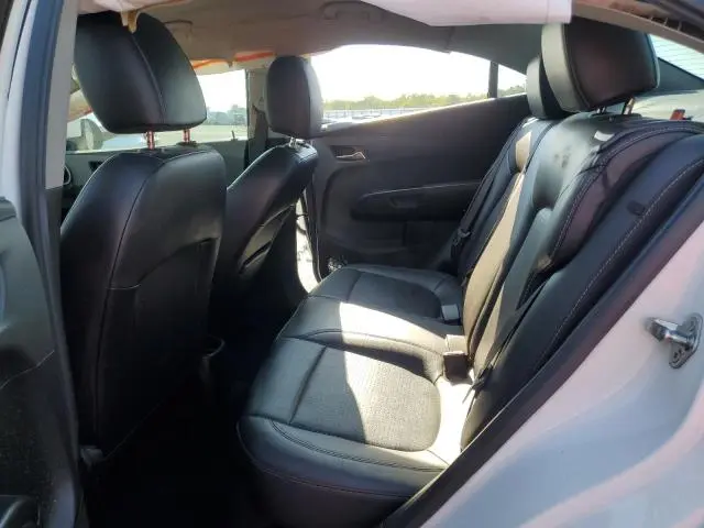 2020 CHEVROLET SONIC PREMIER  