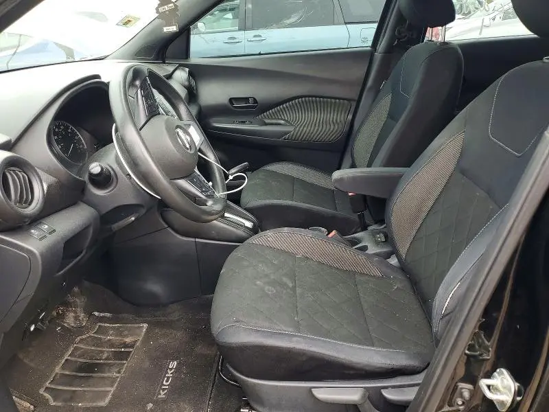 2018 NISSAN KICKS S  
