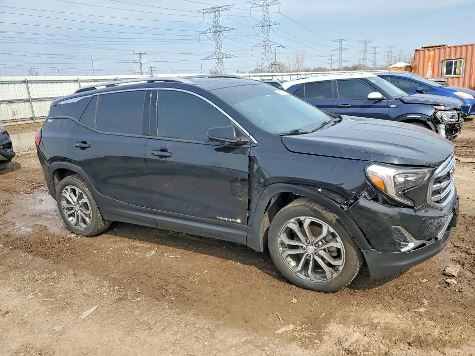 2019 GMC TERRAIN SLT  