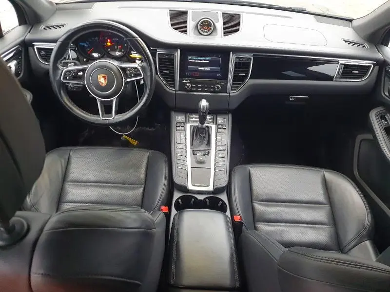 2017 PORSCHE MACAN GTS  