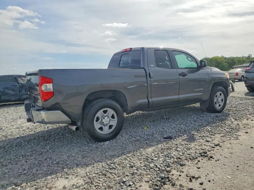 2017 TOYOTA TUNDRA SR5  