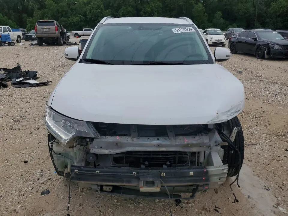 2017 MITSUBISHI OUTLANDER SE  