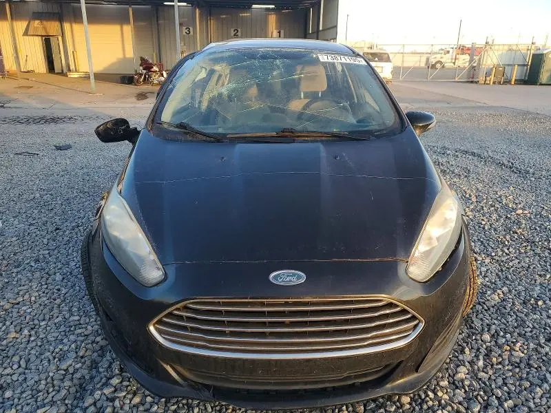 2015 FORD FIESTA SE  