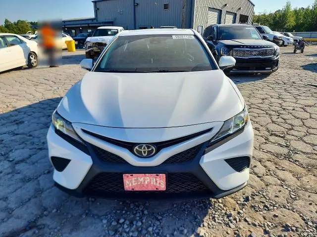 2018 TOYOTA CAMRY SE  