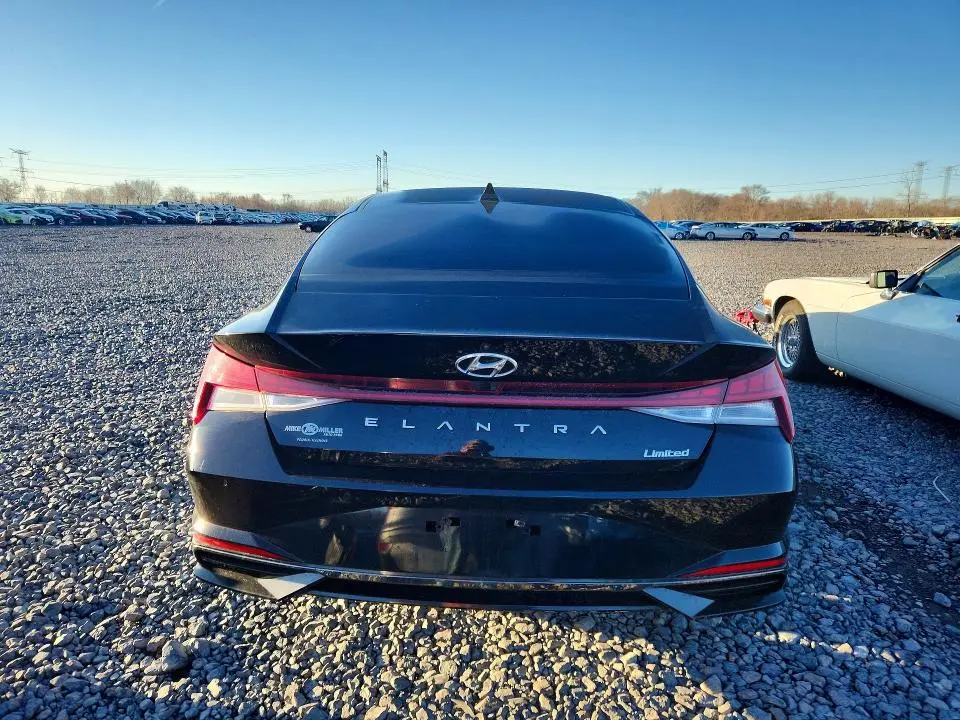 2021 HYUNDAI ELANTRA LIMITED  