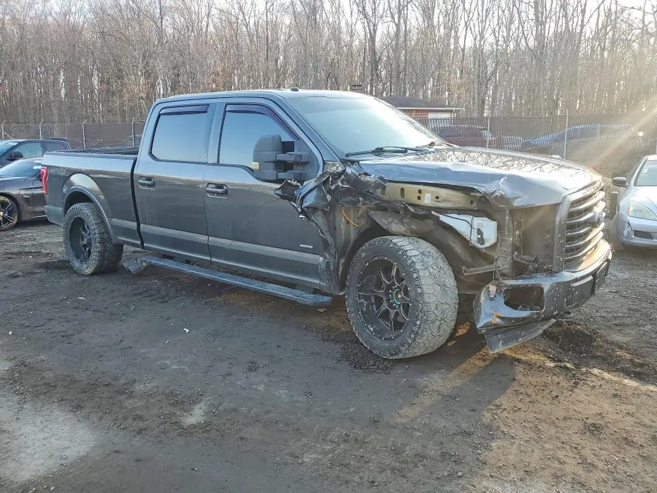 2017 FORD F150 SUPERCREW  