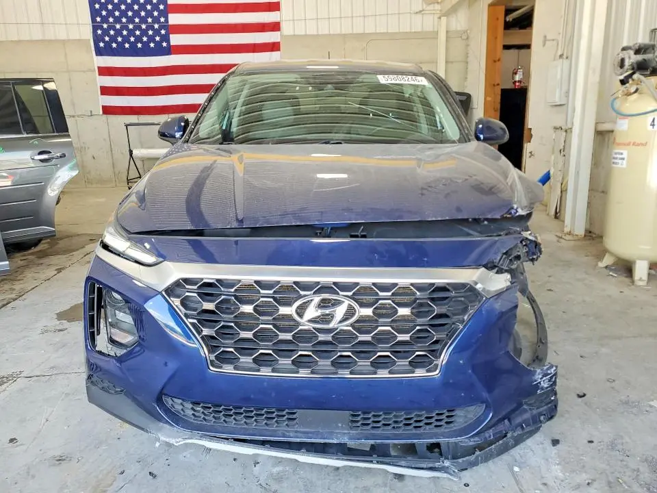 2020 HYUNDAI SANTA FE SE  