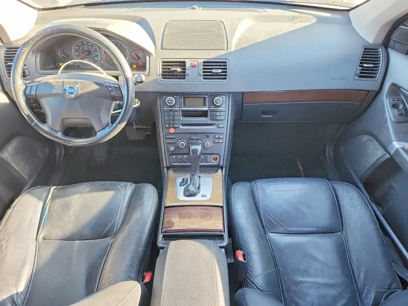 2010 VOLVO XC90 3.2  