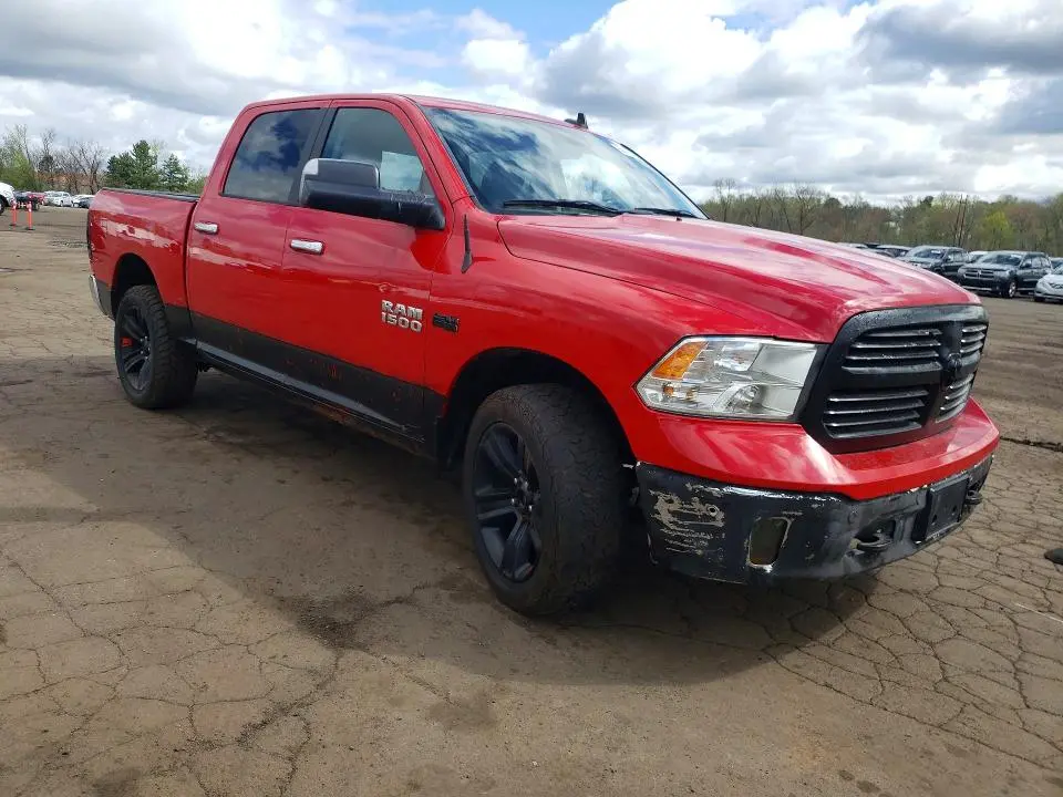 2017 RAM 1500 SLT  