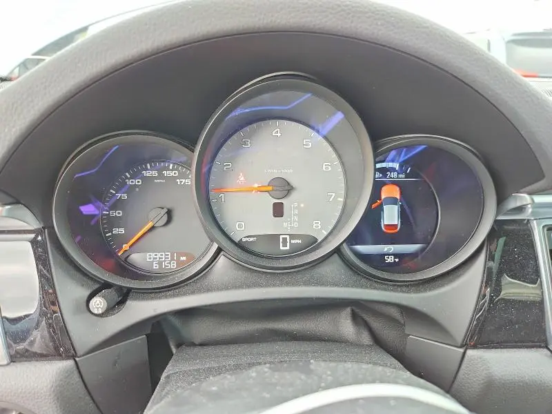 2017 PORSCHE MACAN S  