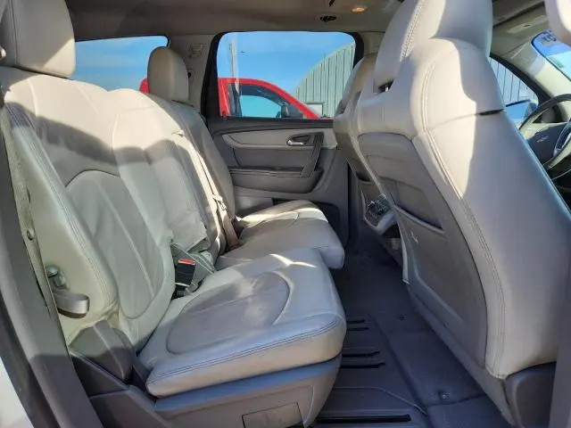 2015 CHEVROLET TRAVERSE LT  