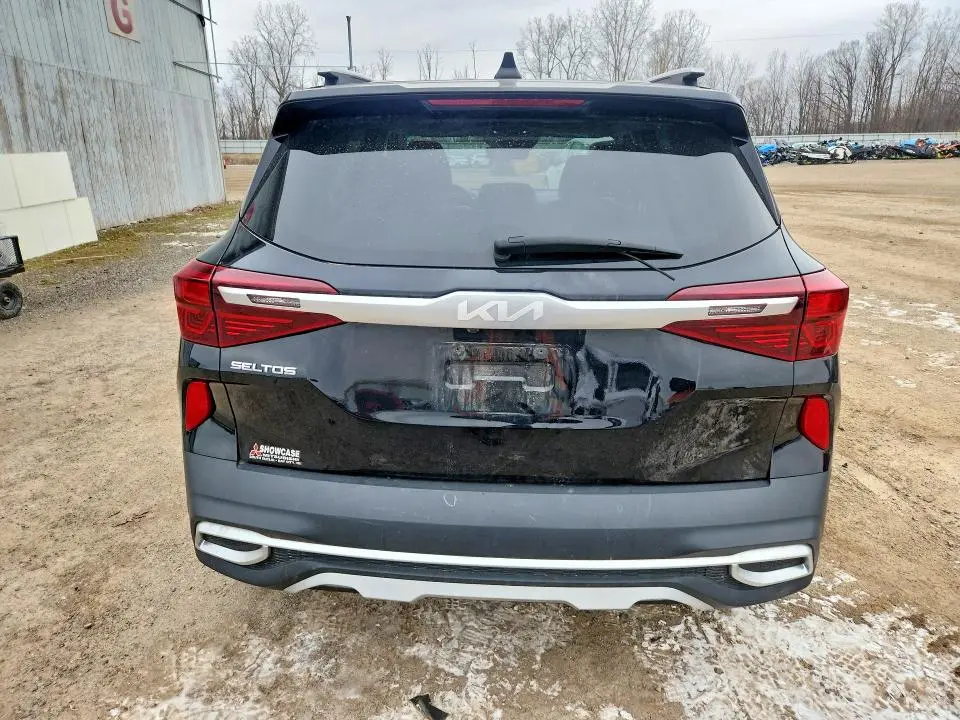 2022 KIA SELTOS S  