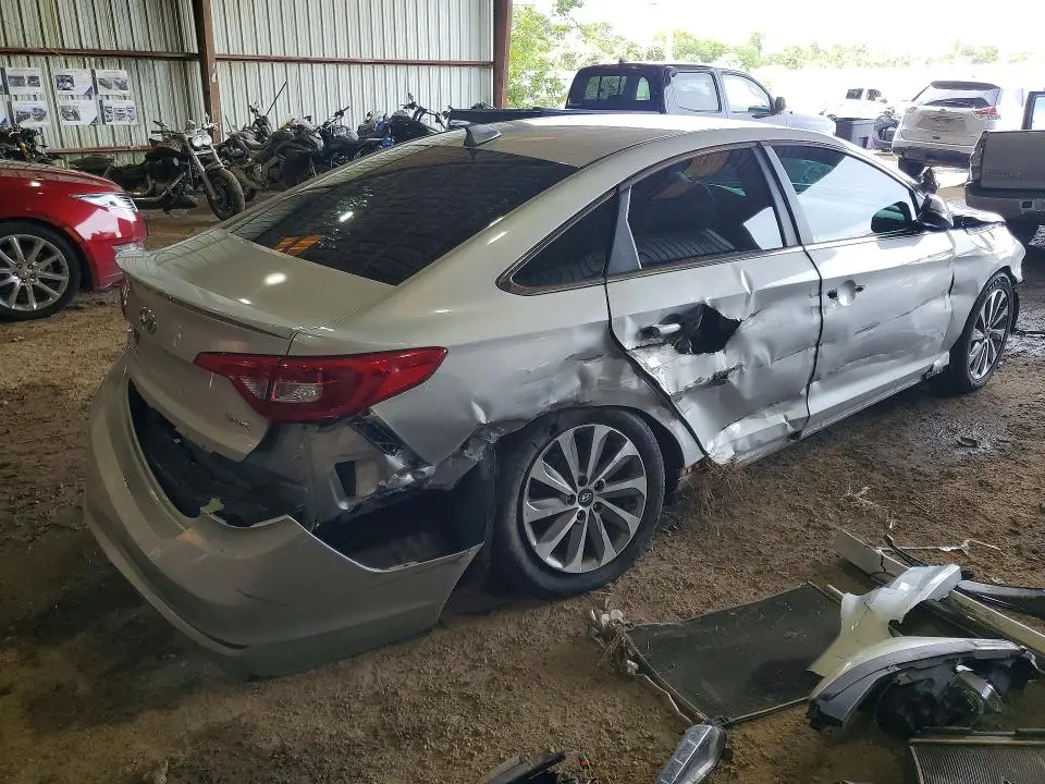 2015 HYUNDAI SONATA SPORT  