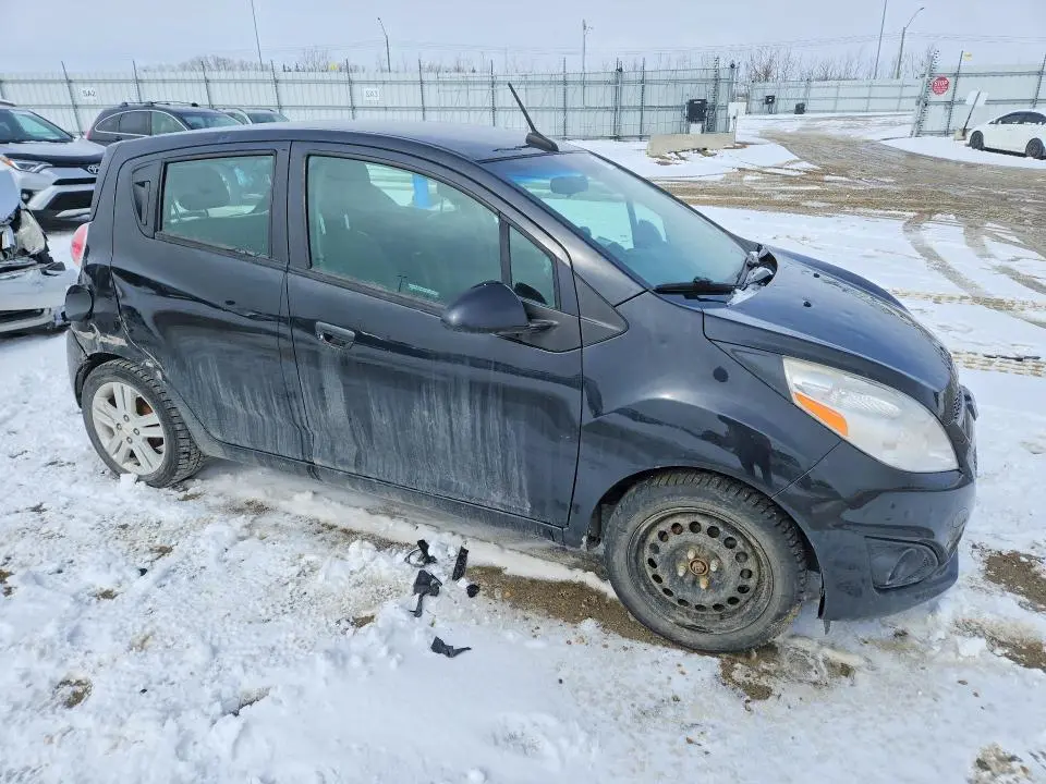 2013 CHEVROLET SPARK 1LT  