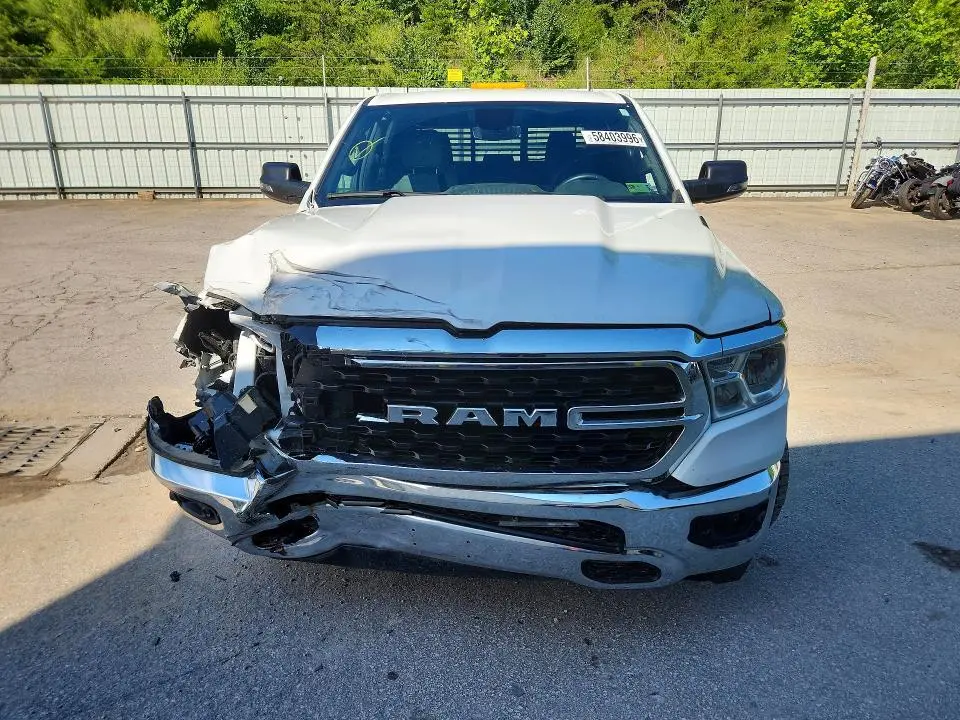 2024 RAM 1500 BIG HORN/LONE STAR  