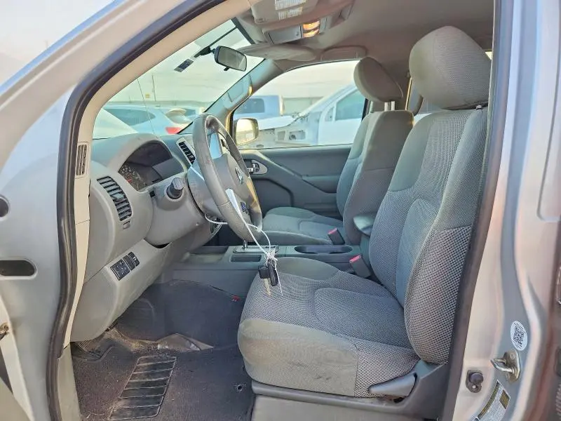 2019 NISSAN FRONTIER SV  
