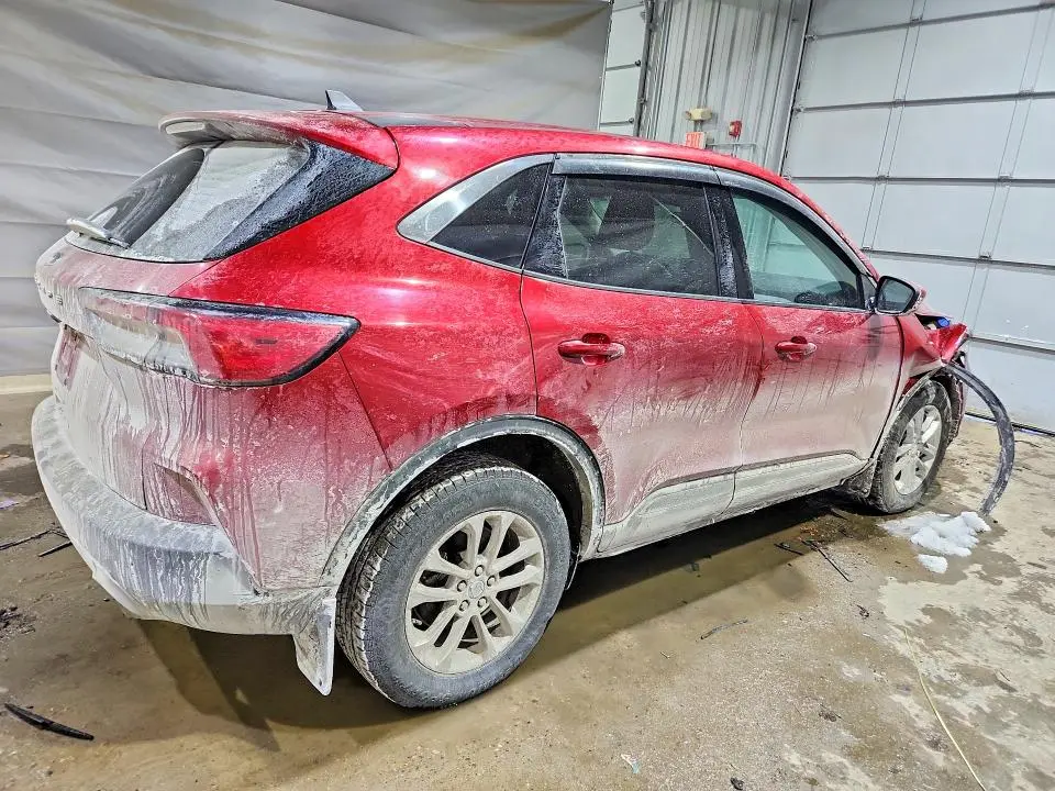 2021 FORD ESCAPE SE  