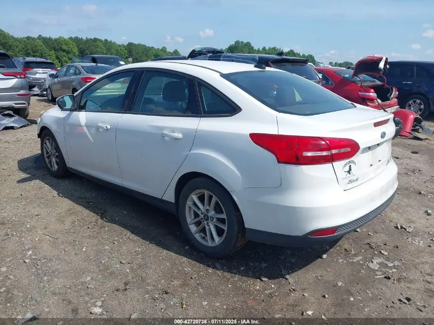 2016 FORD FOCUS SE
