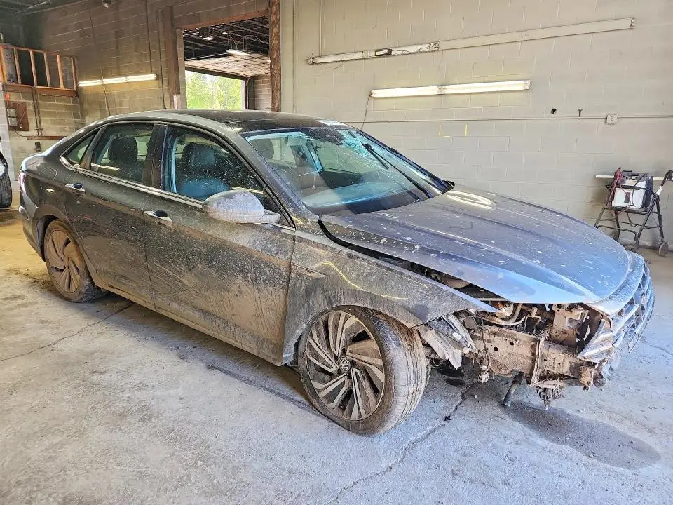 2021 VOLKSWAGEN JETTA SEL  