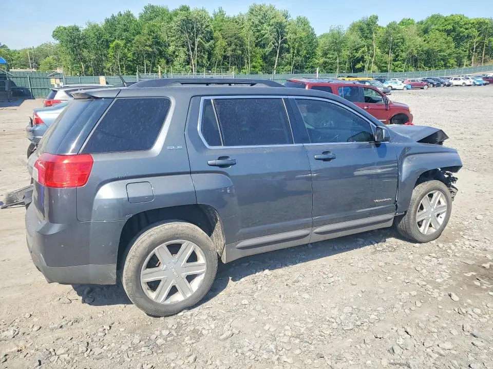 2011 GMC TERRAIN SLE  