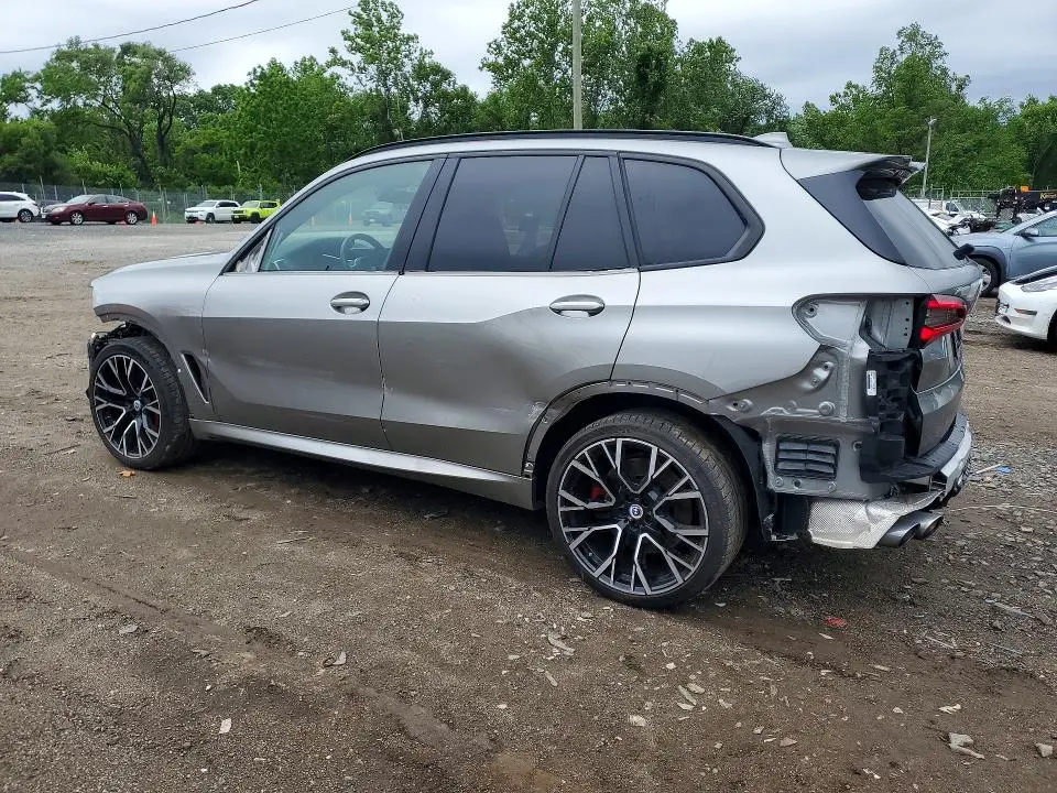 2023 BMW X5 M  