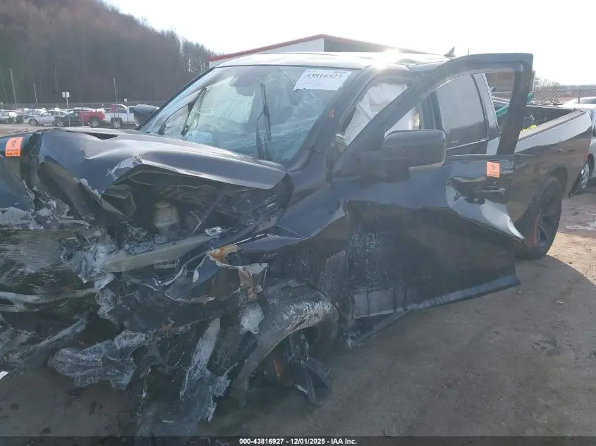 2018 RAM 1500 NIGHT  4X4 6'4 BOX