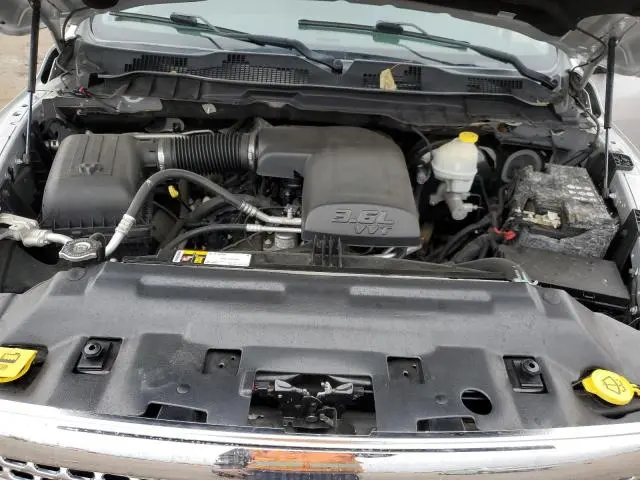 2016 RAM 1500 LARAMIE