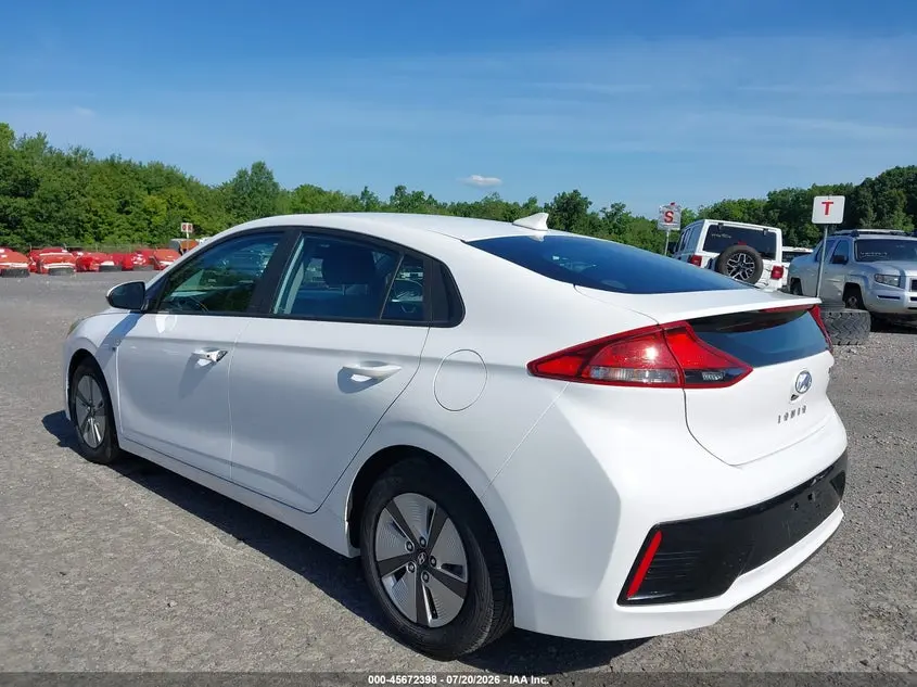 2018 HYUNDAI IONIQ HYBRID BLUE
