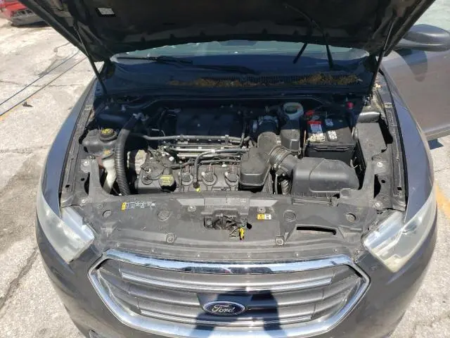 2013 FORD TAURUS SE  