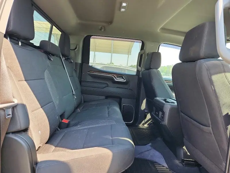 2023 CHEVROLET SILVERADO C1500 RST  