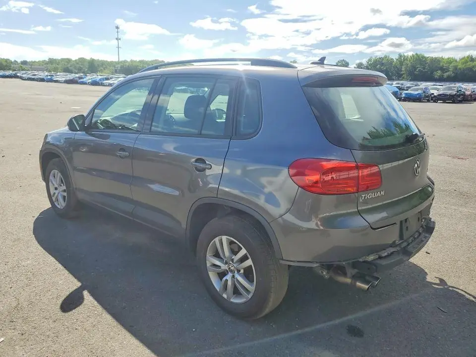 2015 VOLKSWAGEN TIGUAN S  