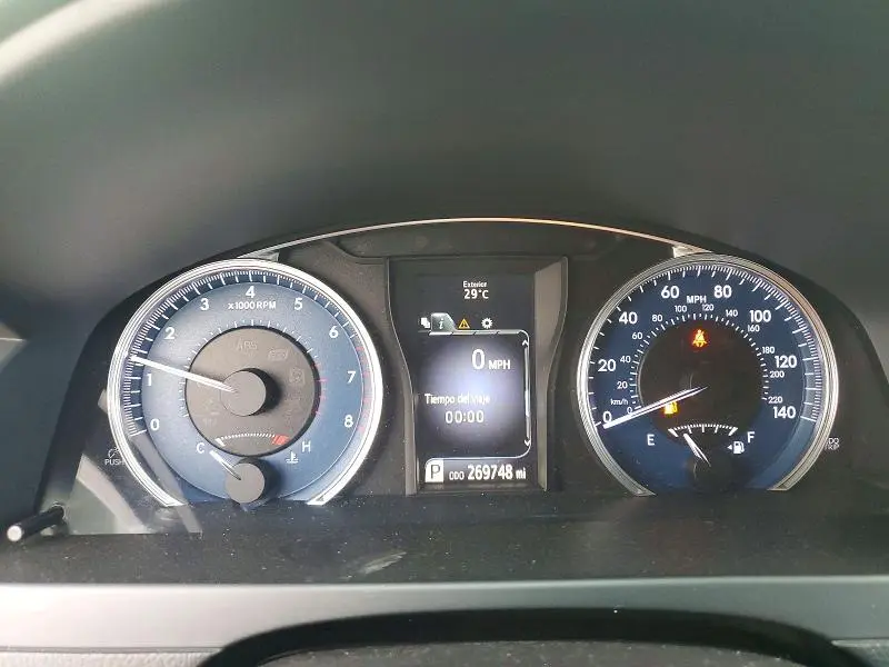 2017 TOYOTA CAMRY LE  