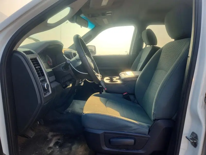 2016 RAM 1500 ST  