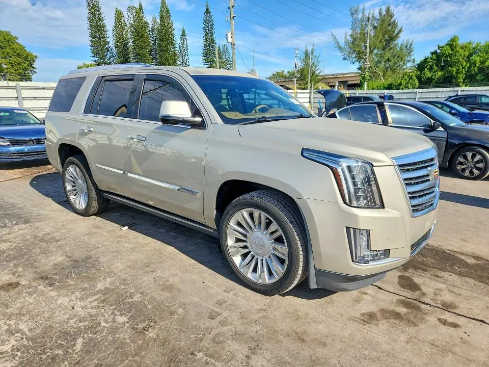 2016 CADILLAC ESCALADE PLATINUM  