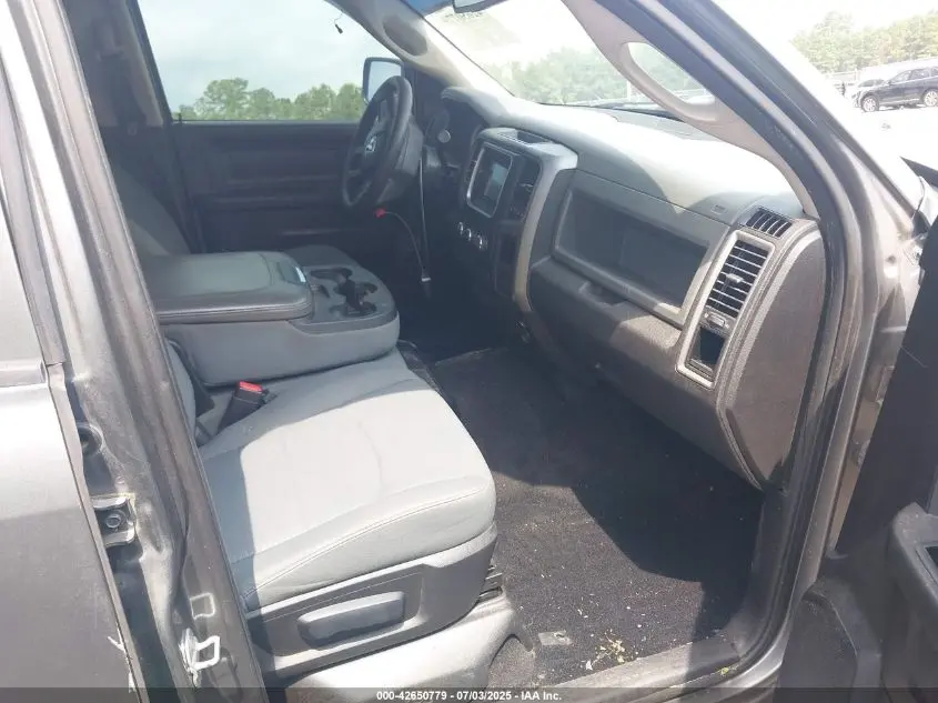 2013 RAM 1500 EXPRESS