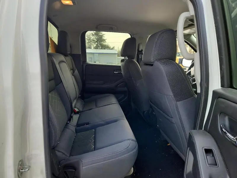 2025 NISSAN FRONTIER S  