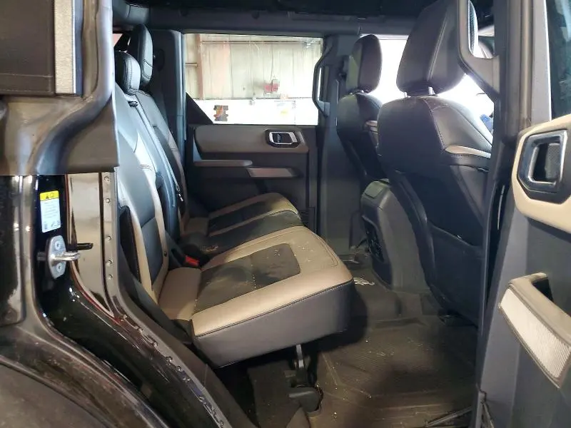 2022 FORD BRONCO BASE  