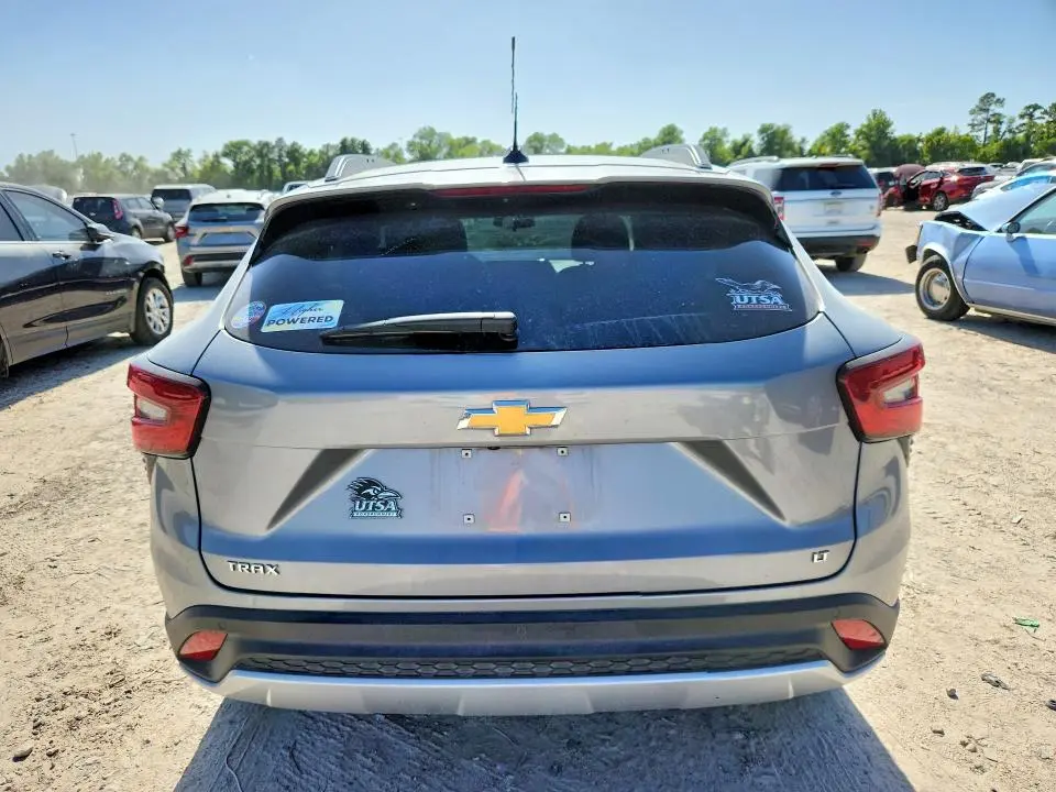 2025 CHEVROLET TRAX 1LT  