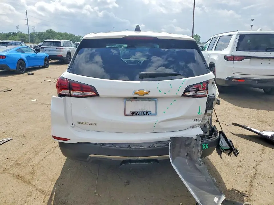 2022 CHEVROLET EQUINOX LT  
