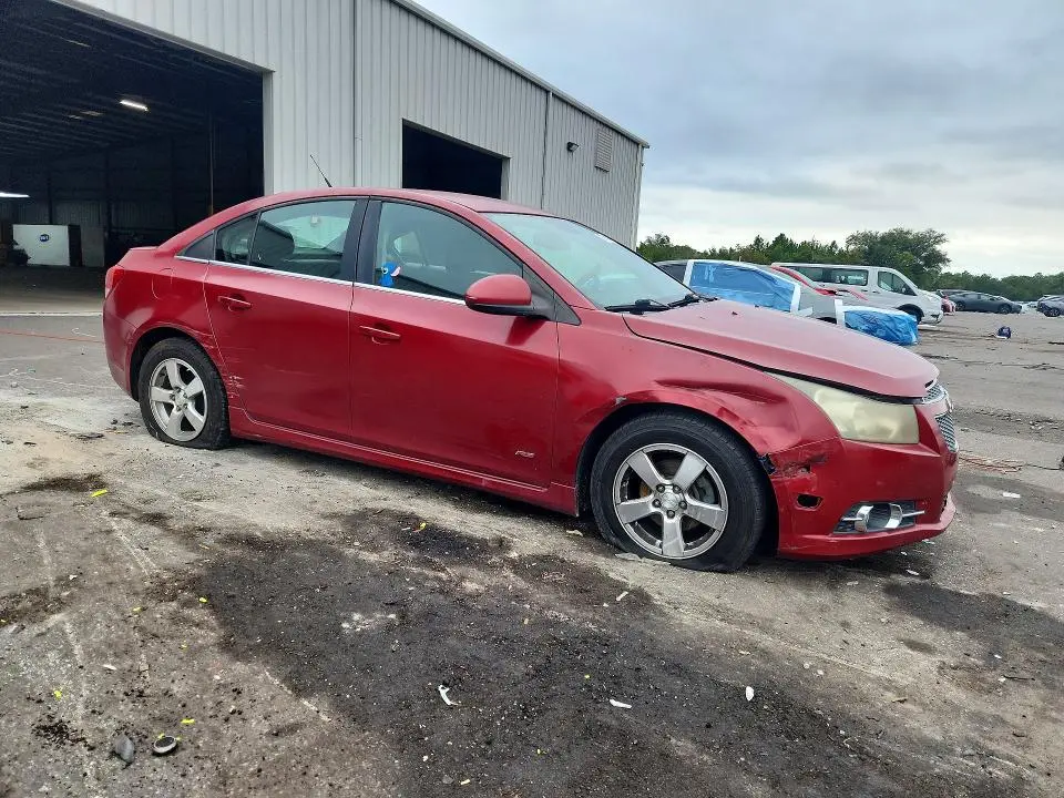 2013 CHEVROLET CRUZE LT  