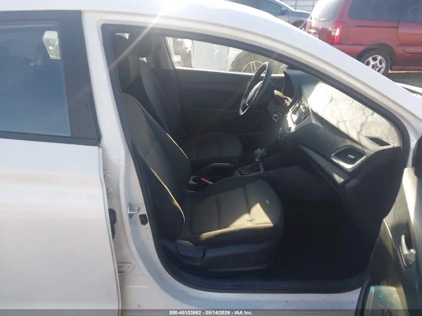 2020 HYUNDAI ACCENT SE