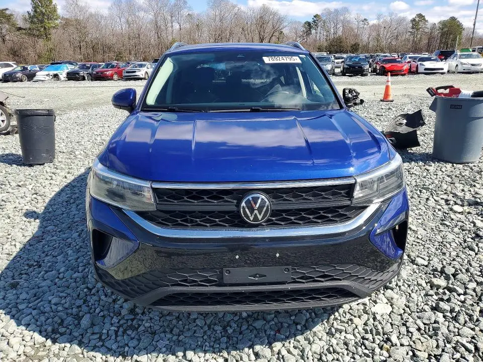 2024 VOLKSWAGEN TAOS SE  