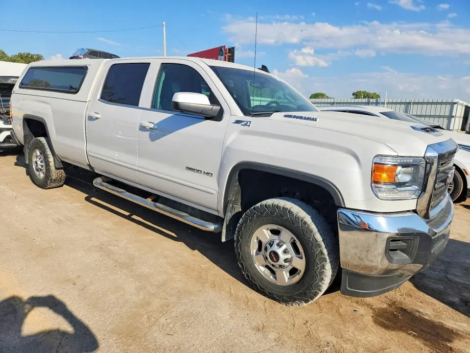 2019 GMC SIERRA K2500 SLE  
