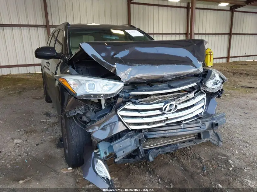 2016 HYUNDAI SANTA FE SE
