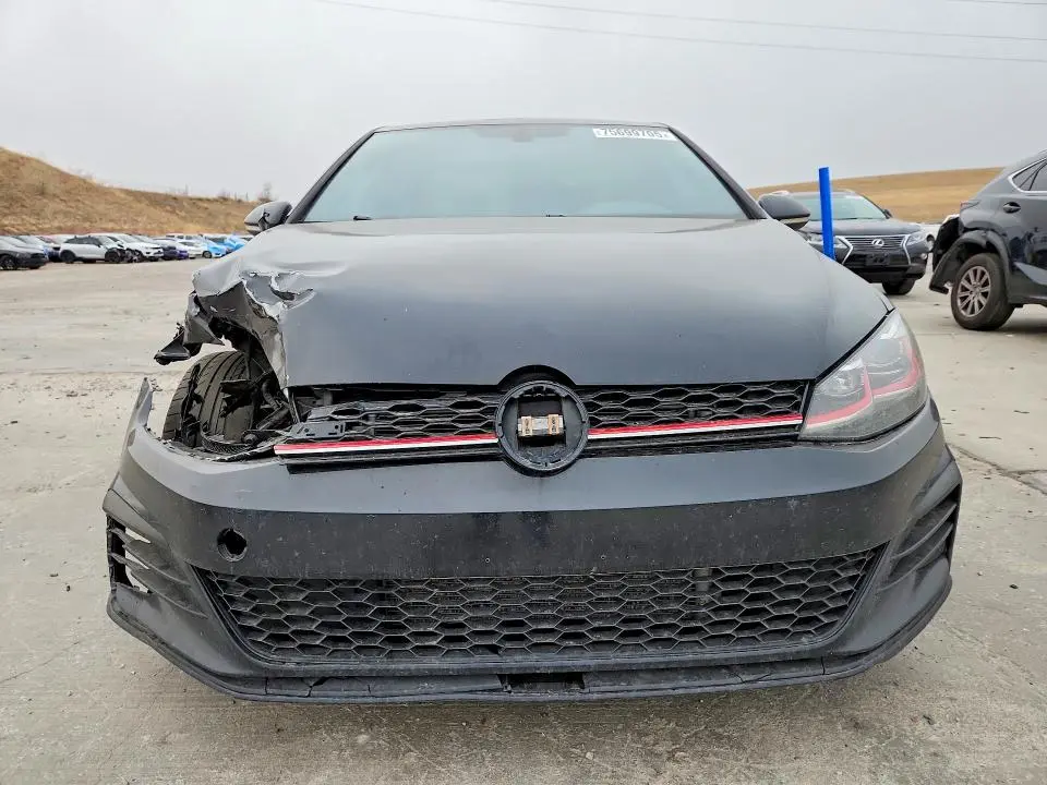 2021 VOLKSWAGEN GTI S  